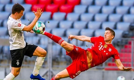  丁丁世界波助曼城绝平阿森纳  