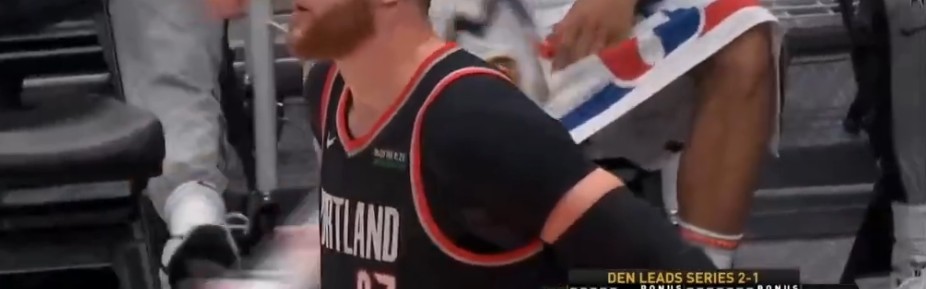  约基奇揽三双加关键封盖带领掘金击败凯尔特人