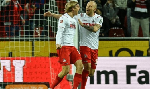  那不勒斯锋霸戴帽助球队大胜斯佩齐亚