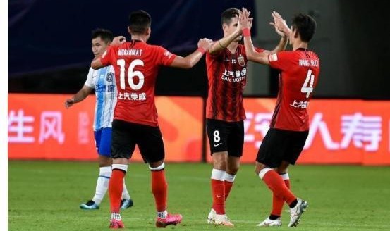  里尔新援首秀破门，助球队客场战平强敌  