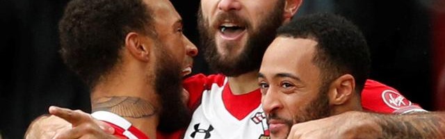  圣徒闪电开局，南安普顿十分钟三球定乾坤  