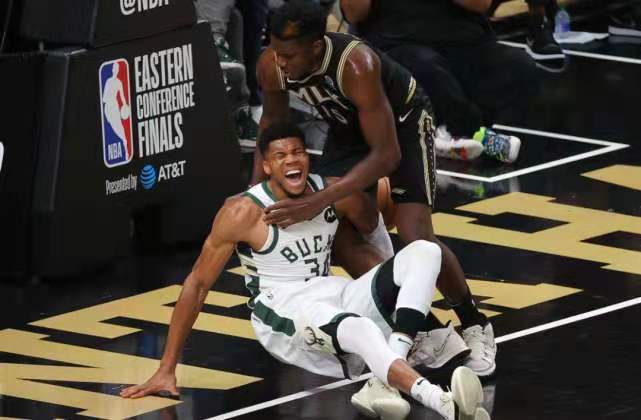  字母哥伤退雄鹿遭遇两连败  