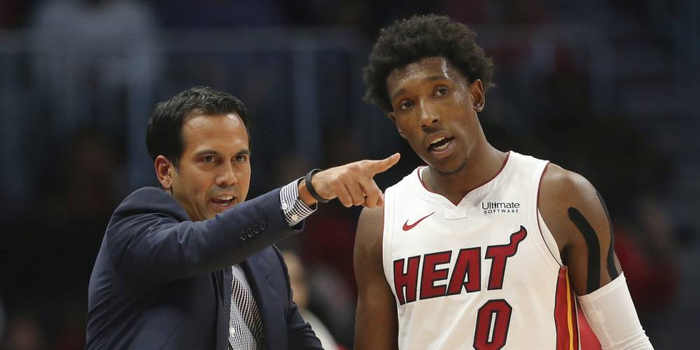  班凯罗强势发挥魔术逆转活塞结束两连败颓势  